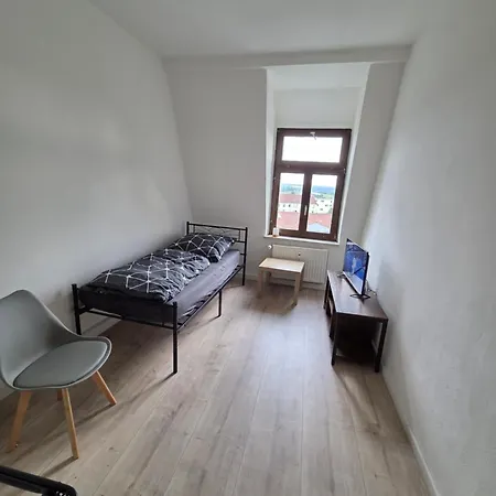 Monteurwohnung Zentral Mit Grossen Parkplatz * 라이첸바크임보그틀란드